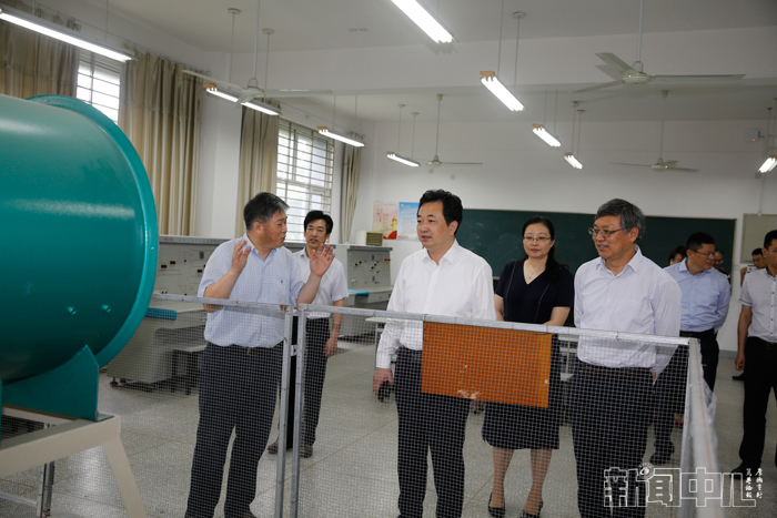 皇冠线上买球